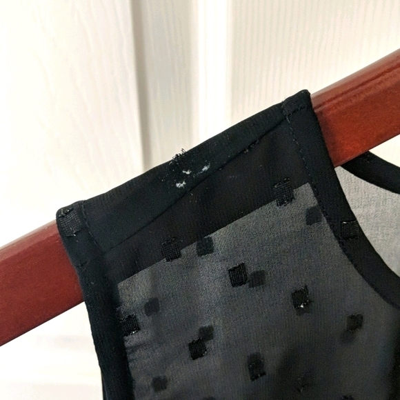 Old Navy Cold Shoulder Flowy Babydoll Top Black Small - Picture 4 of 12